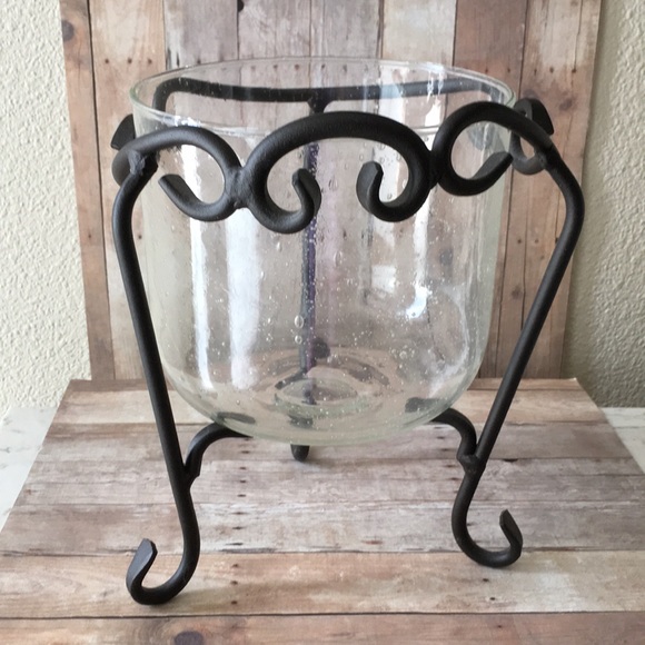 Southern Living metal handcrafted and glass candle holder - Picture 2 of 8